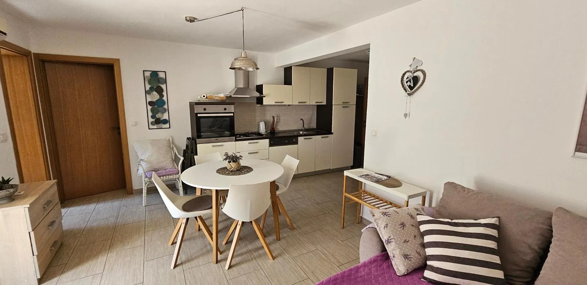 Holiday Home Lara Pridraga
